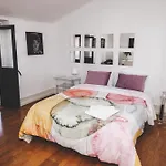 Guest house Star Homes