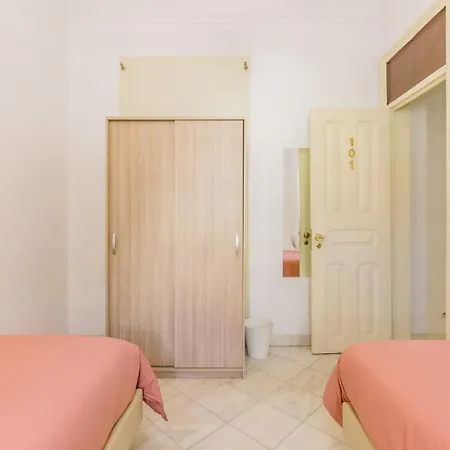 Star Homes Gæstehus *