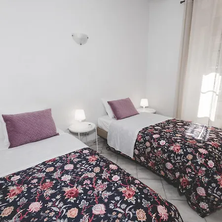 Star Homes