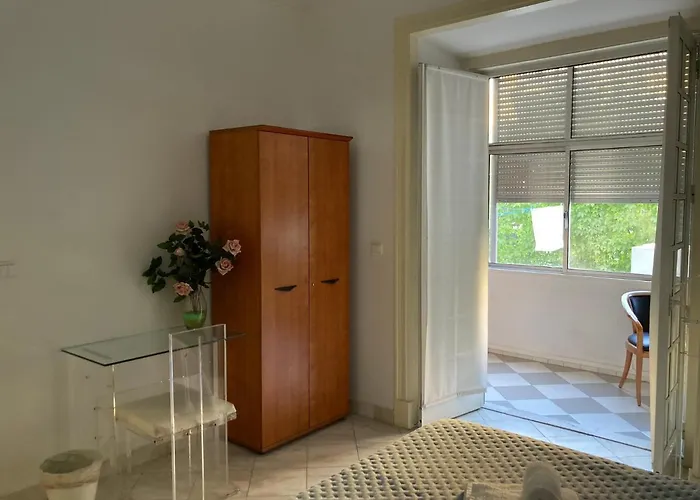 Гостьовий будинок Star Homes *