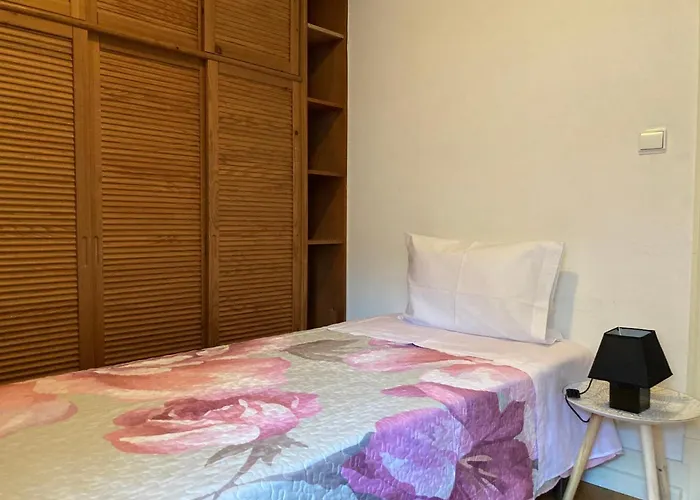 Гостьовий будинок Star Homes *