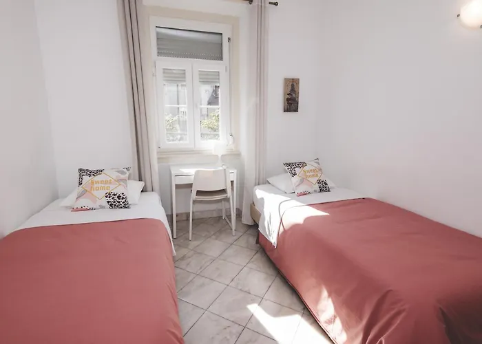 Star Homes Гостьовий будинок