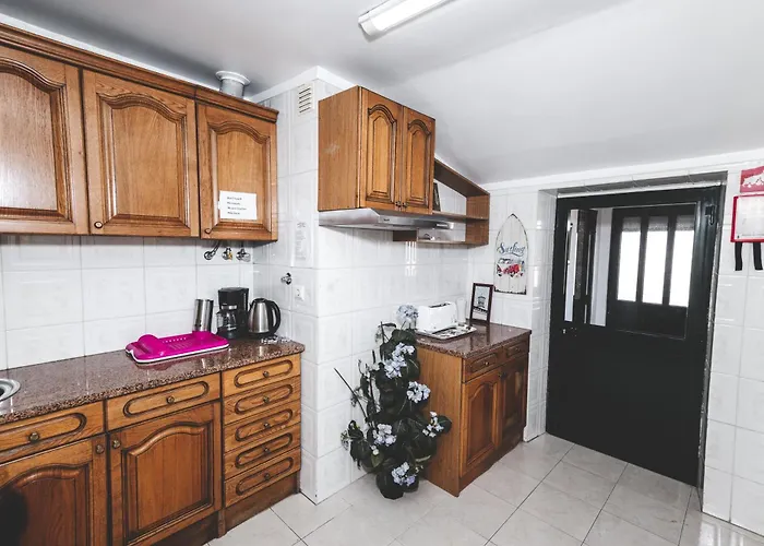 Star Homes Гостьовий будинок Лісабон