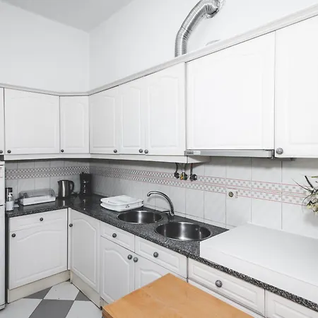 Guest house Star Homes